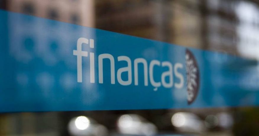 J&aacute; se encontram dispon&iacute;veis as novas tabelas de IRS para 2023